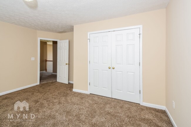 Building Photo - 738 Edgeley Ln