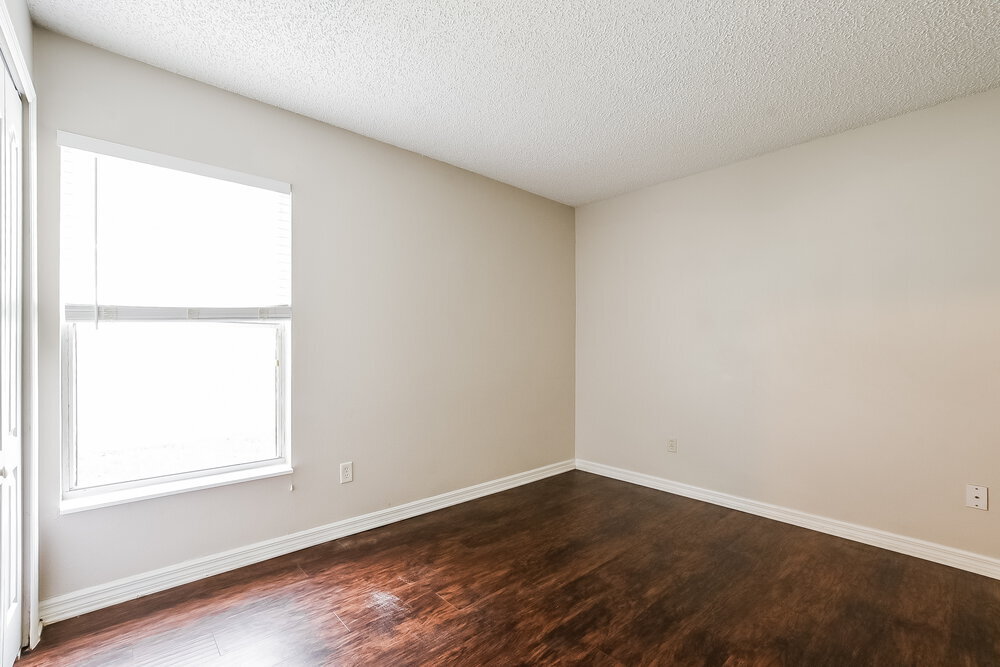 Building Photo - 92 Pine Forest Pl