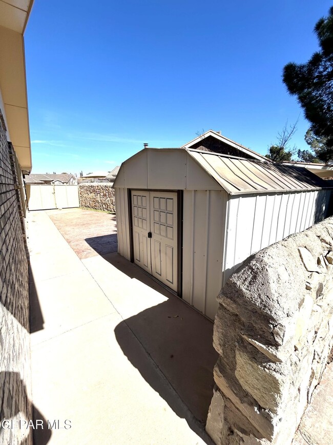 Building Photo - 1721 Jenny Laurie Ct