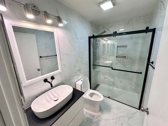 Building Photo - 12750 Centralia St