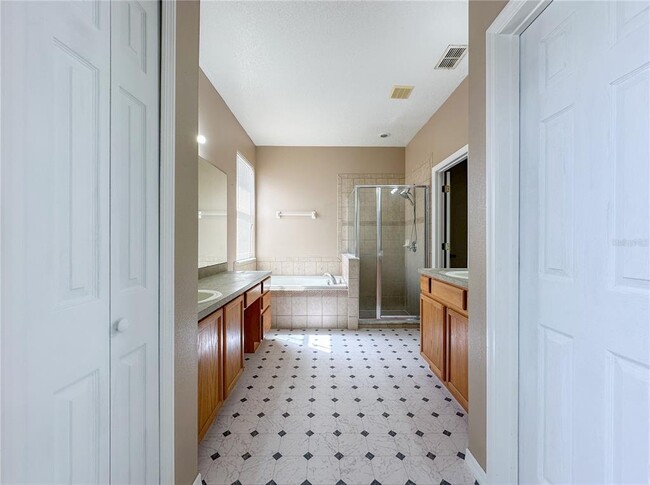 Building Photo - 2776 Cabernet Cir