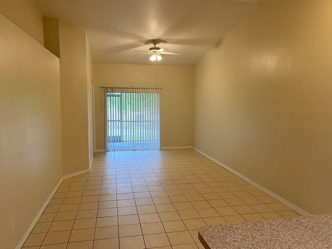 Building Photo - 1416-1418 W 12th St