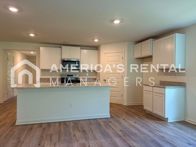Building Photo - Home for rent in Chelsea! - SIGN A 13 MONTH LEASE BY 06/30/26 TO RECEIVE A $250 DISCOUNT ON YOUR ...