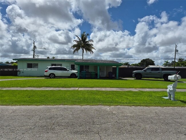 Primary Photo - 14500 SW 289th St