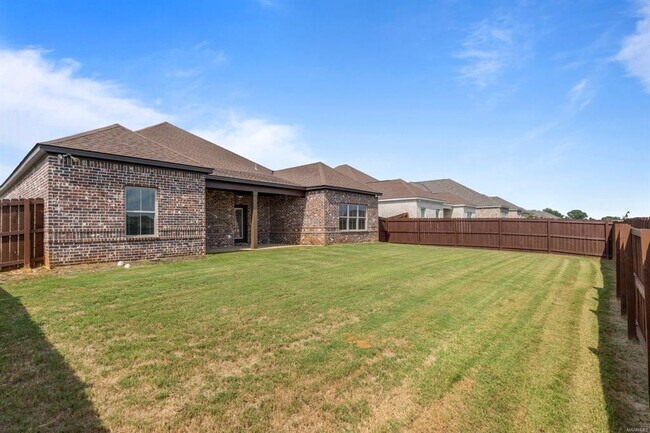 Building Photo - 1420 Wildlife Wy