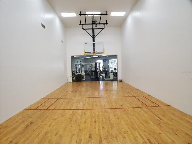 Building Photo - 4102 Central Sarasota Pkwy