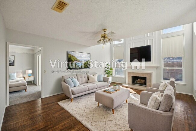 Building Photo - "Spacious 4-Bedroom, 2.5-Bath Living Meets Storybook Backyard Charm!"