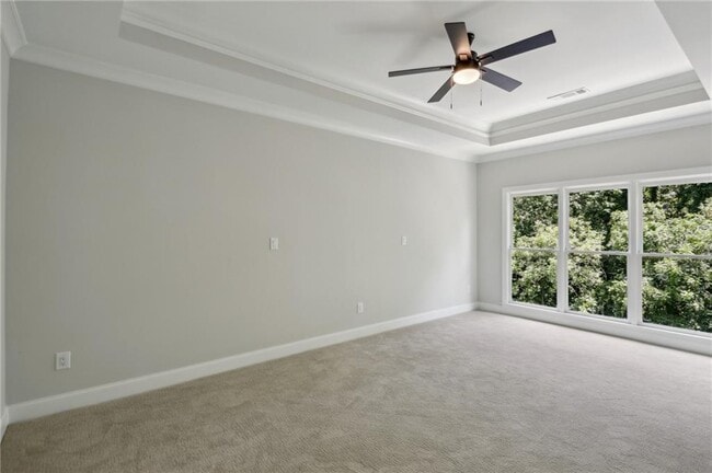Building Photo - 240 Mystic Ridge Hill