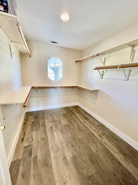 Building Photo - 32120 Lindenberger Rd