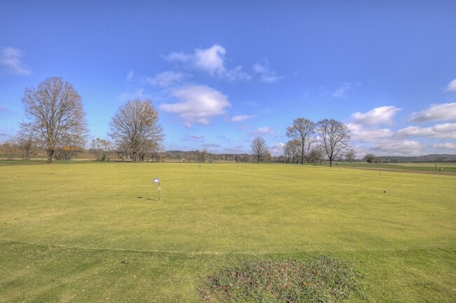 Building Photo - 204 Hogan Ln