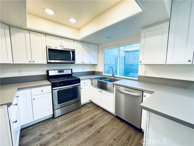 Building Photo - 2061 W Redlands Blvd