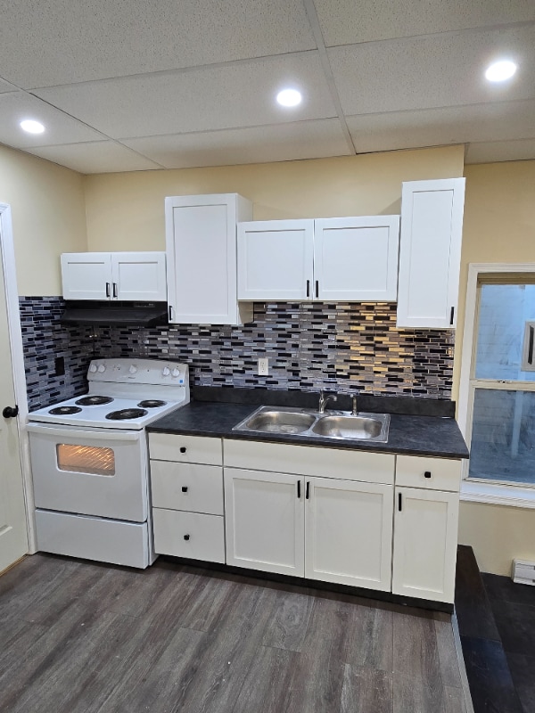 Building Photo - 124-126 Greene St