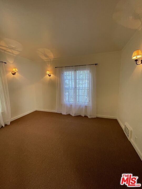 Building Photo - 3116 Lake Hollywood Dr