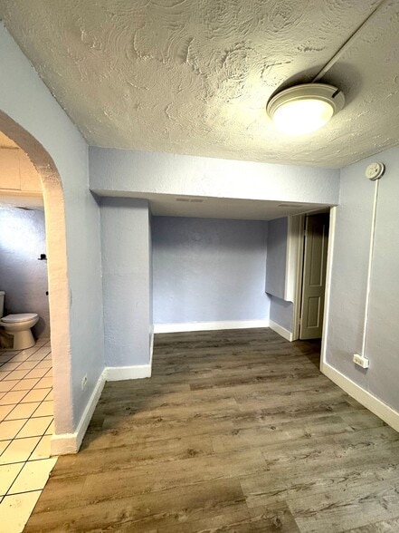 Building Photo - 828 E 100 S