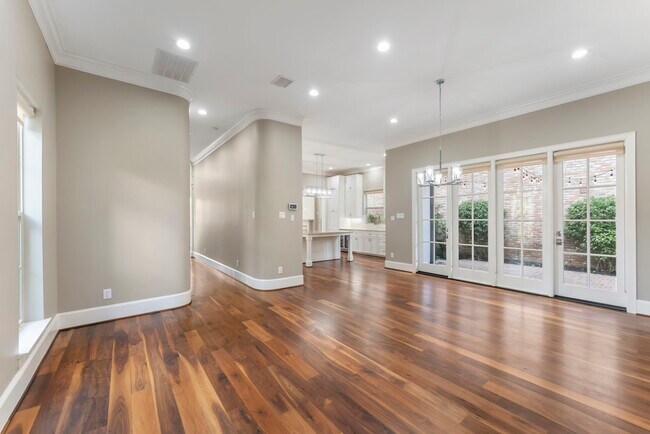 Building Photo - 14 Jetty Point Dr