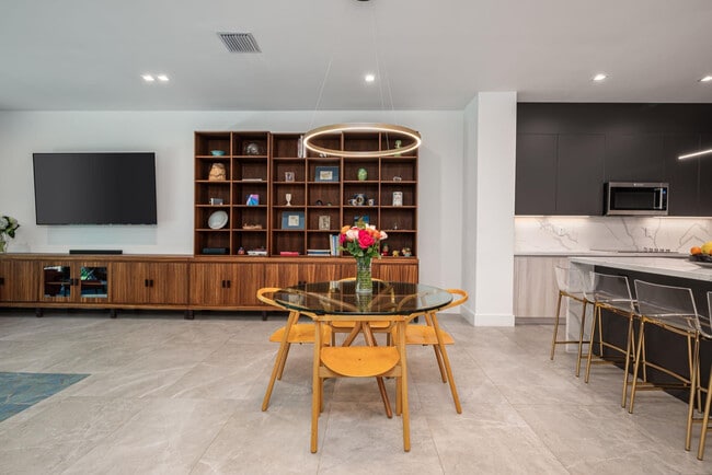 Building Photo - 6864 SW 80th St