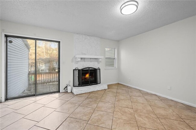 Building Photo - 579 Northridge Crossing Dr