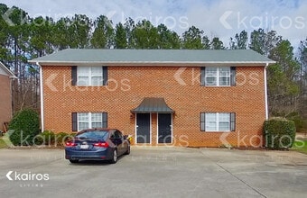 Building Photo - 137 Fawn Dr