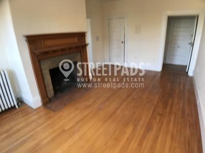 Building Photo - 1 bedroom in Cambridge MA 02138