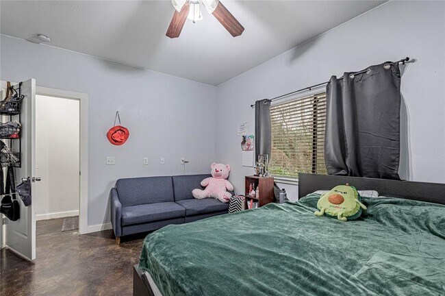 Building Photo - 3122 Molly-