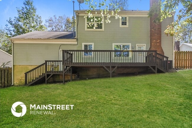 Building Photo - 2221 Killarney Pl