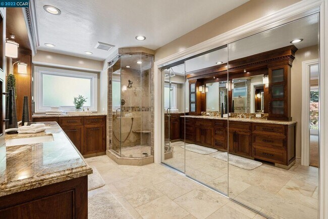 Building Photo - Outstanding 4 Bed 2.5 Bath Alamo Home in Bryan Ranch - Mt. Diablo Foothills!