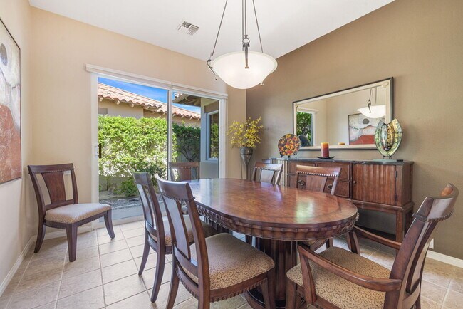 Building Photo - 48145 Paso Tiempo Ln