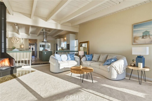 Building Photo - 883 Katella St