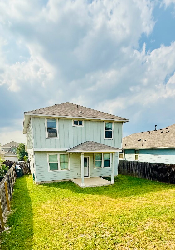 Building Photo - 400 Eagle Brook Ln