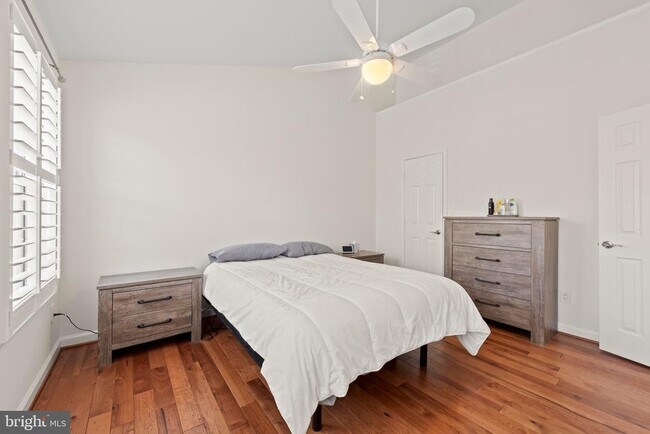 Building Photo - 47645 Weatherburn Terrace