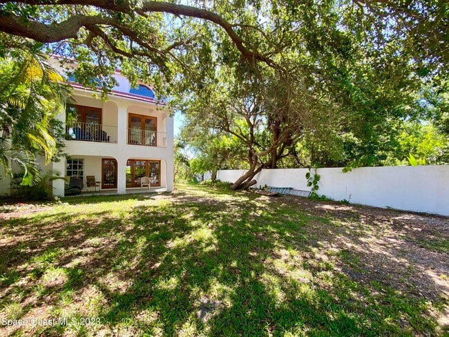 Building Photo - 1716 St Djorge Ct