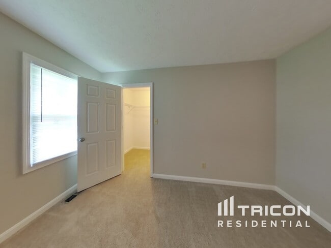 Building Photo - 3149 Sextant Dr