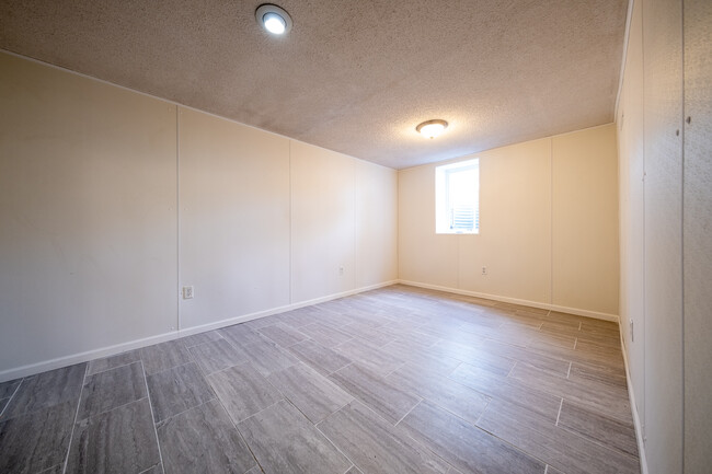 Building Photo - 15649 Crestone Path