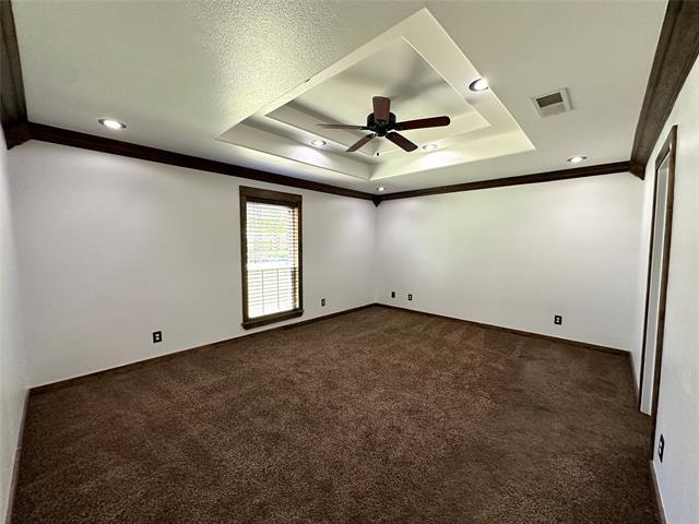 Building Photo - 823 Madrid Dr