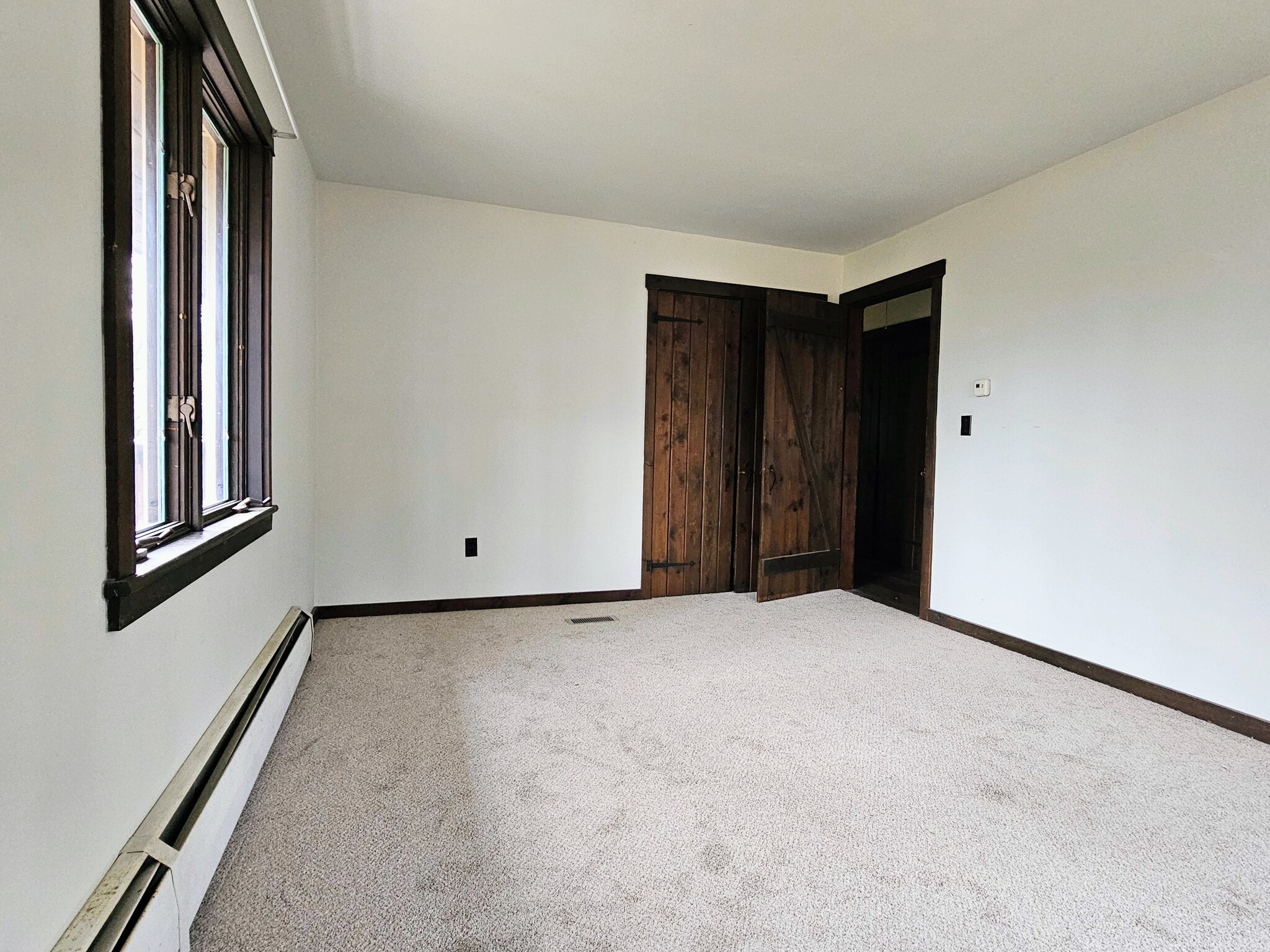 Building Photo - 135 Fraelich Rd