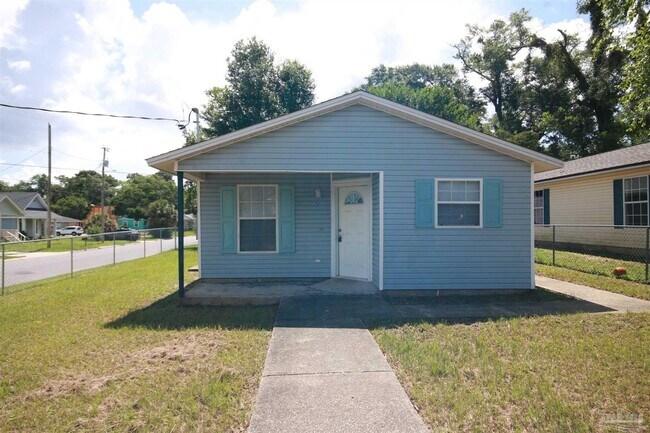 Primary Photo - 624 N G St