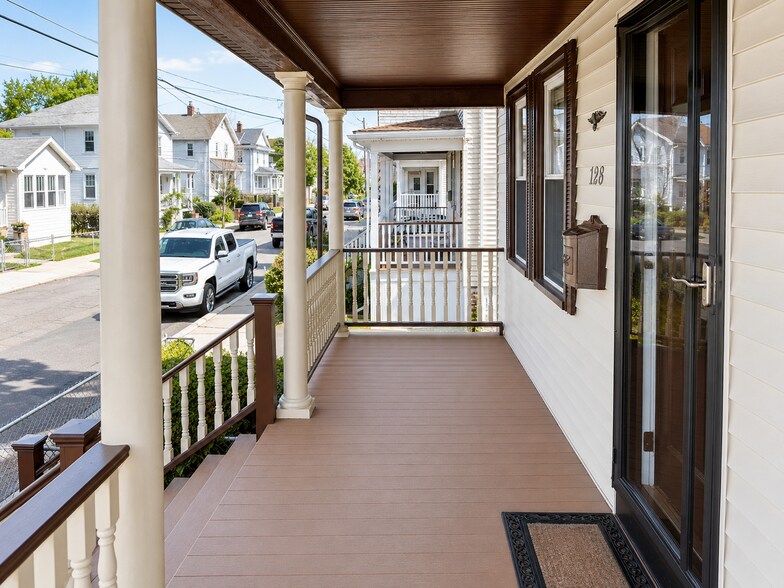 Porch - 126 2nd St