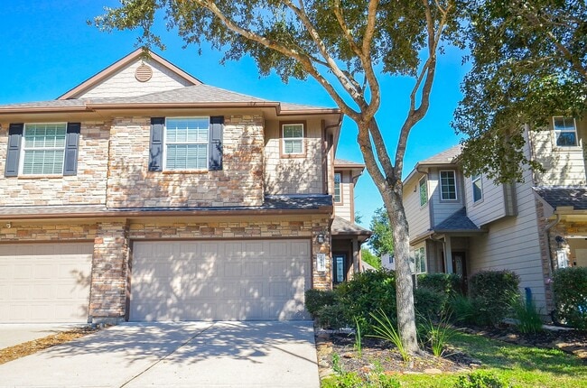 Building Photo - 24542 Folkstone Cir