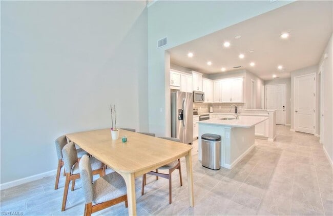 Building Photo - 4558 Arboretum Cir