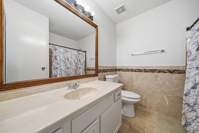 Building Photo - 11002 Hammerly Blvd