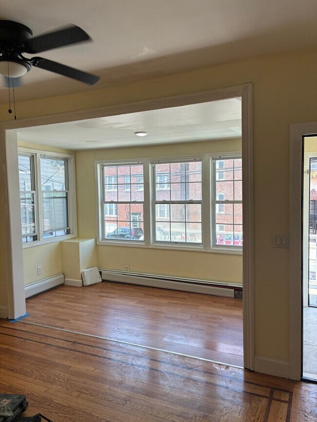 Building Photo - 244 Fowler Ave