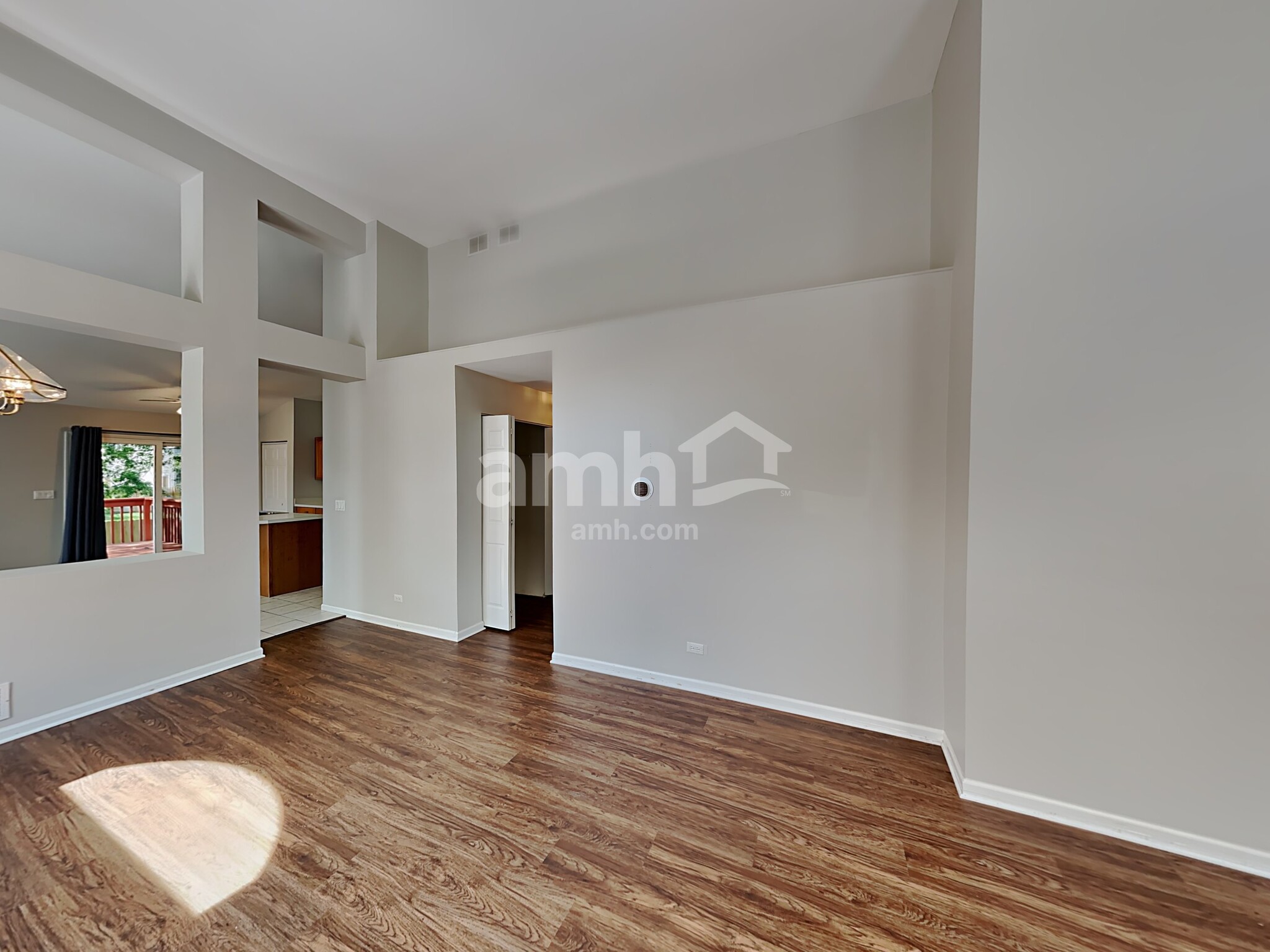 Building Photo - 3131 Melbourne Ln