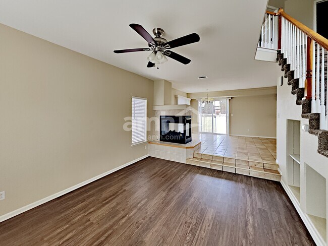 Building Photo - 3944 Malta St