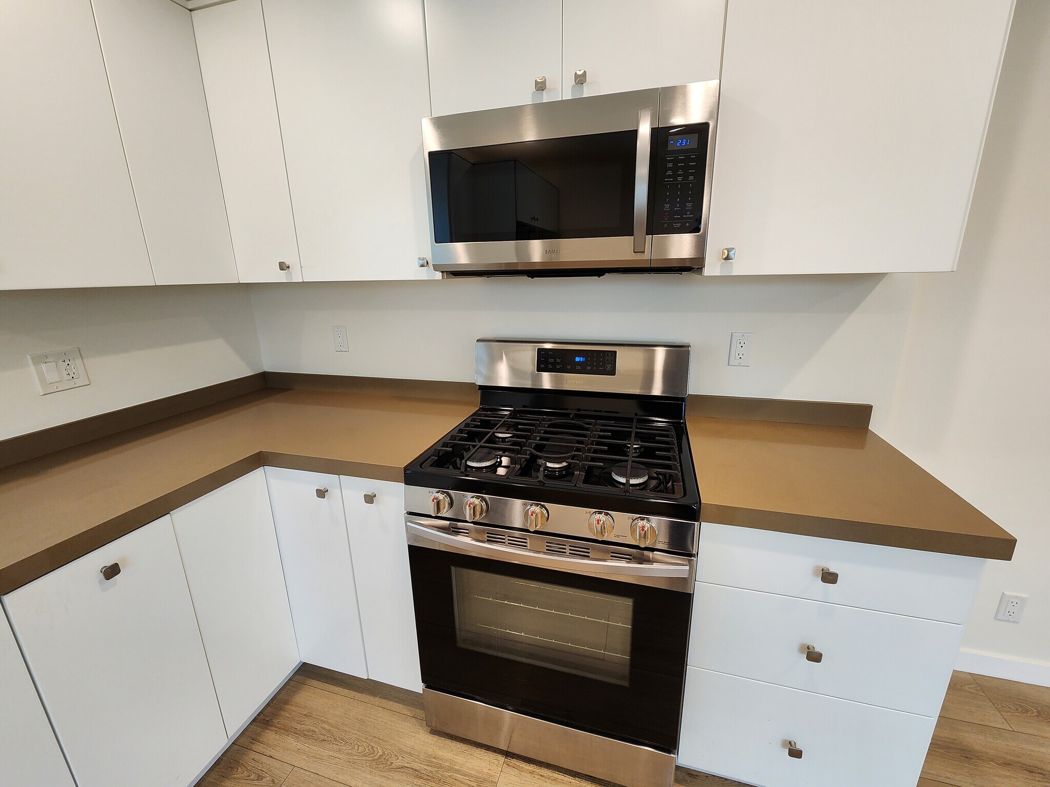 Building Photo - 14203 Burton St