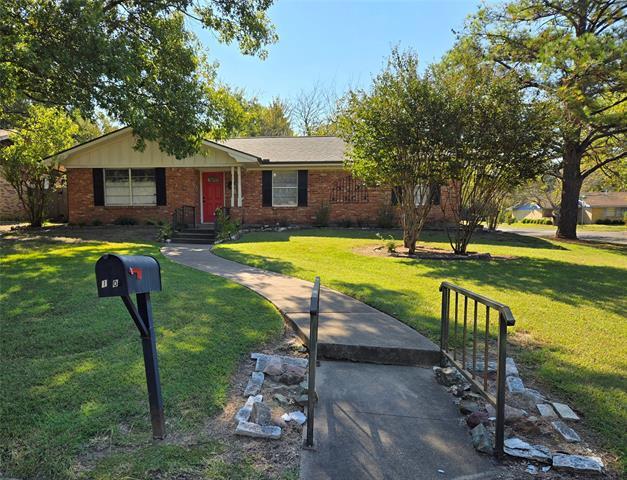 Primary Photo - 1609 Arlington Dr