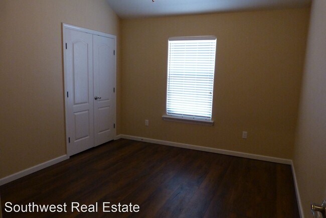 Building Photo - 3 br, 2 bath House - 2104 Reese