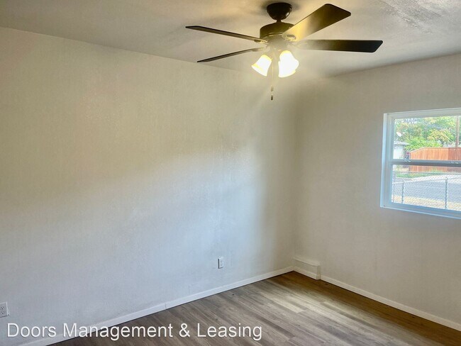 Building Photo - 3 br, 2 bath House - 3302 31st Street