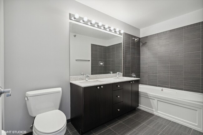 Building Photo - 235 W Van Buren St