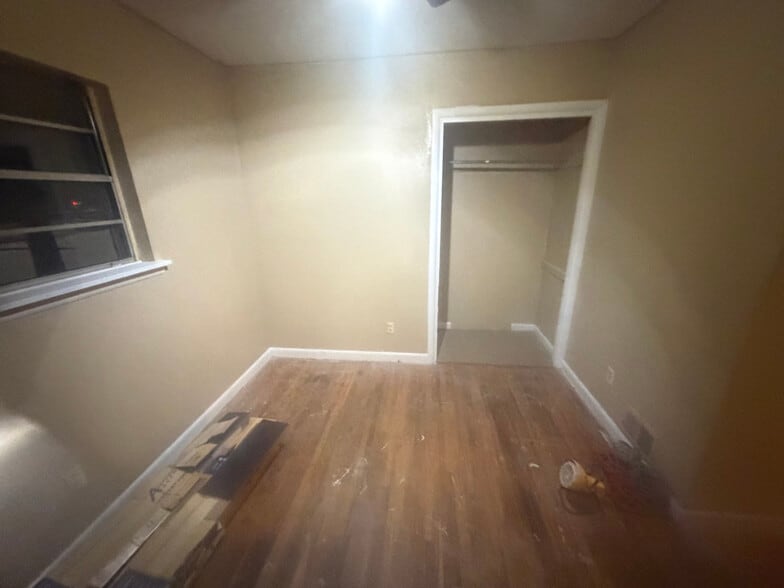 Building Photo - 6300 Osage Dr