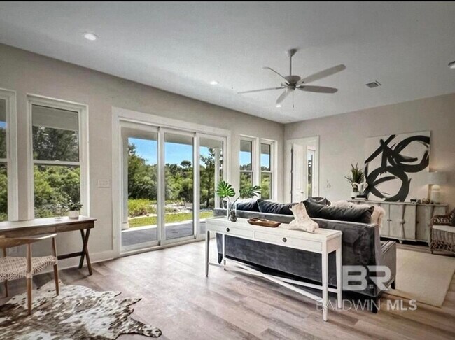 Building Photo - 31366 Pine Run Dr